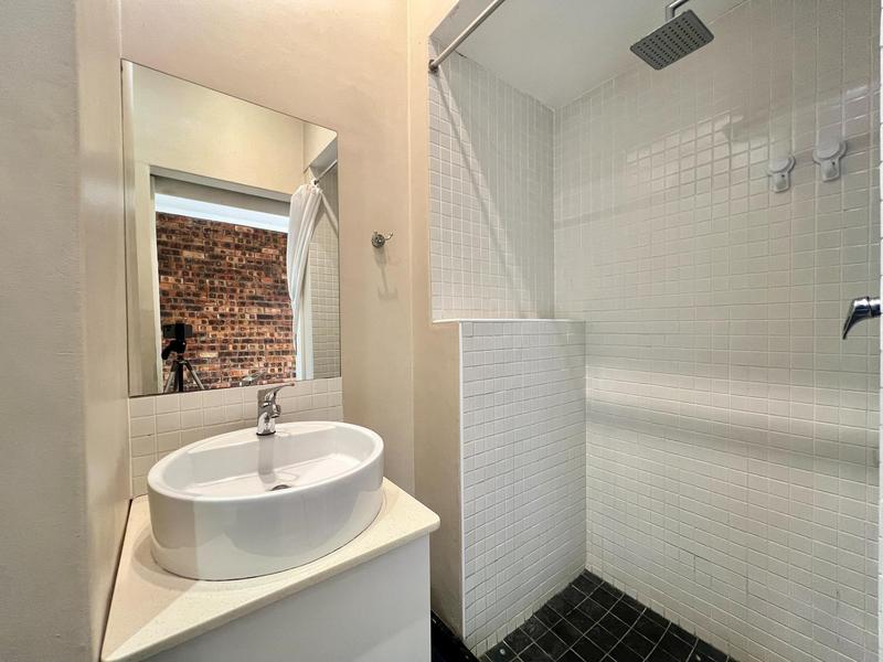 To Let 3 Bedroom Property for Rent in Claremont Western Cape